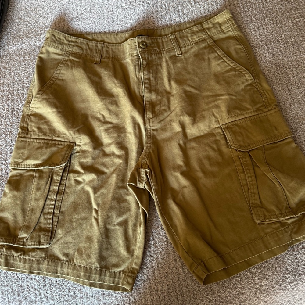 Old Navy Tan Cargo Shorts Casual Cotton Blend